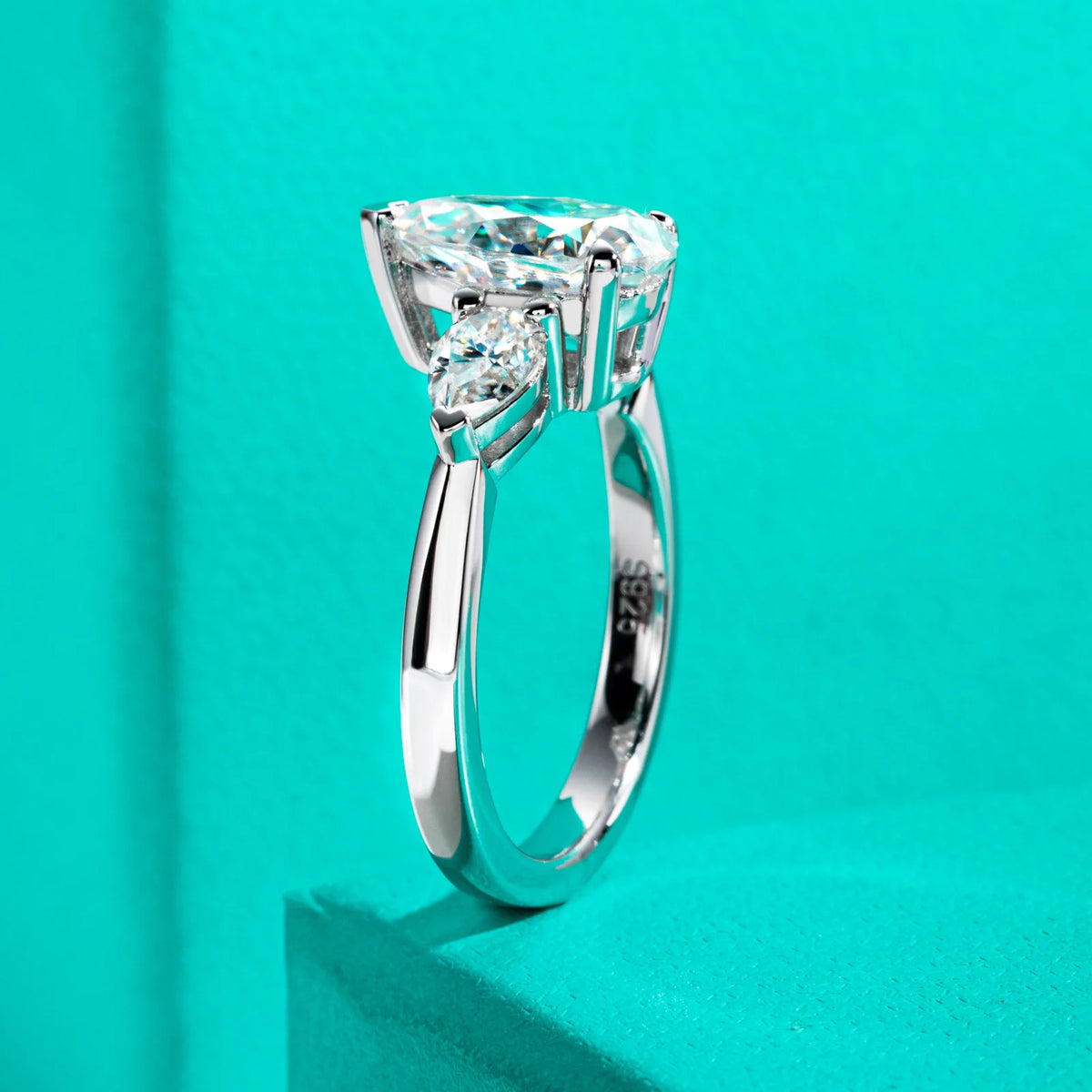 MuShan Brand Jewelry 925 Sterling Silver Ring VVS Moissanite Commitment Ring Women 18K Real Gold Plated MST Patent Jewellery