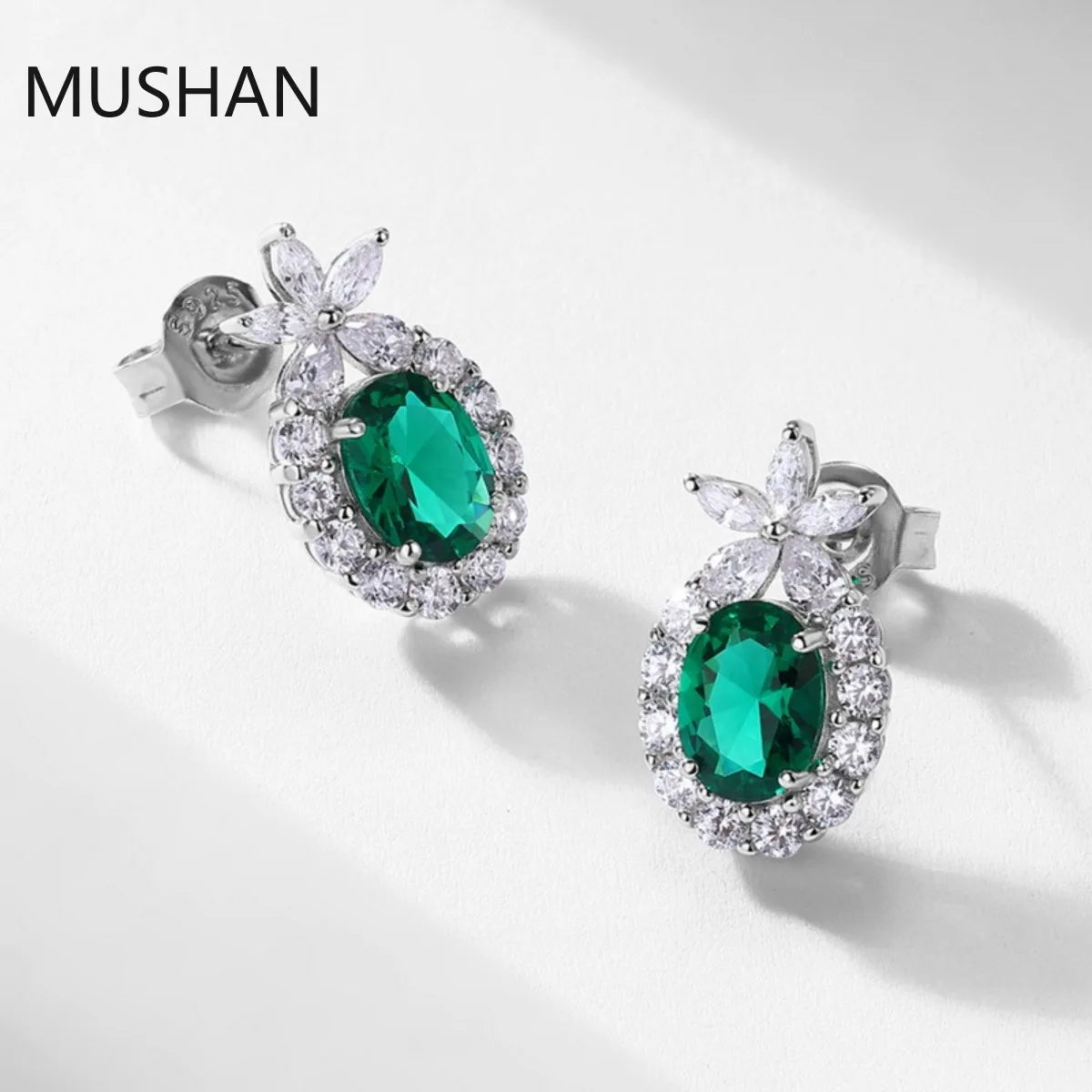 MUSHAN Luxury Jewelry S 925 Sterling Silver Stud Earrings Women GRC Certificated Lab Grown Emerald Earrings Stud Ear Pin Jewelry