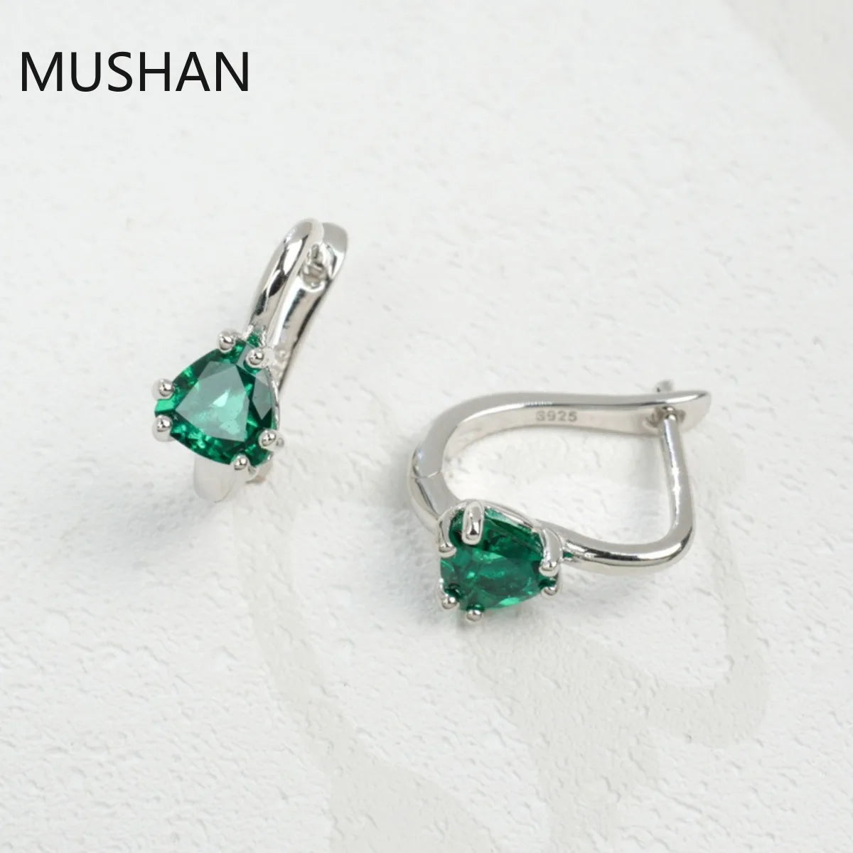 MUSHAN Luxury Jewelry S 925 Sterling Silver Stud Earrings Women GRC Certificated Lab Grown Emerald Earrings Stud Ear Pin Jewelry